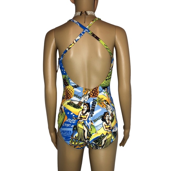 Kathy Ireland Vintage Hawaiian Tropical Swimsuit - Picture 6 of 13